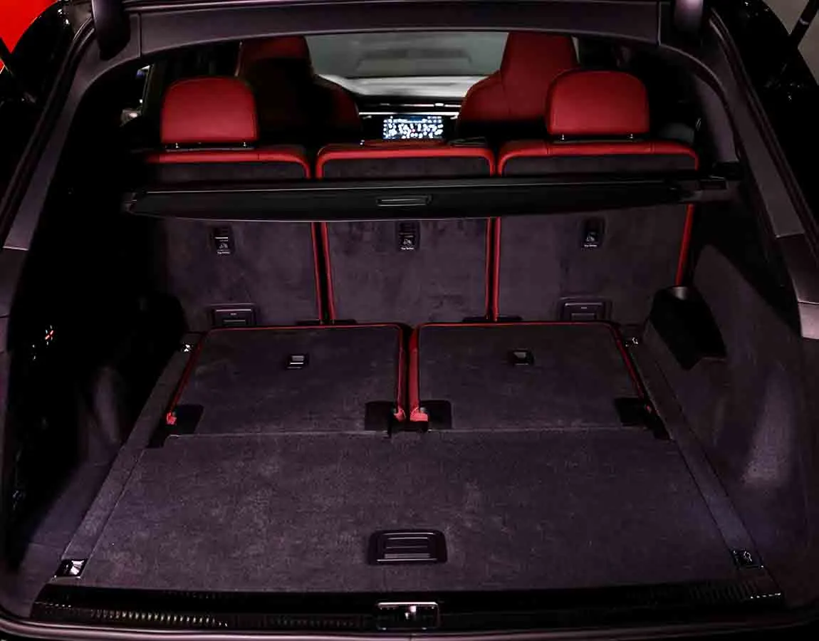 Luxury Car Rental Audi SQ7 - AF Group