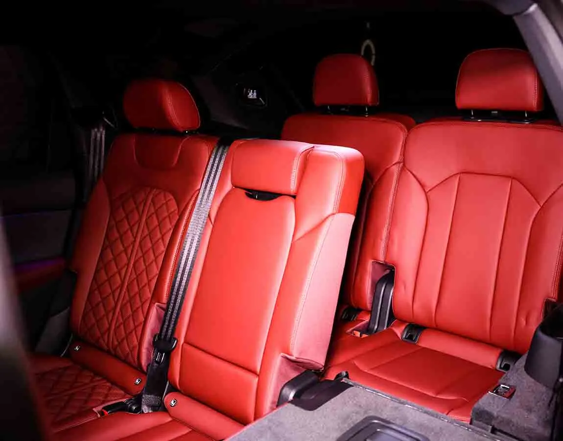 Luxury Car Rental Audi SQ7 - AF Group
