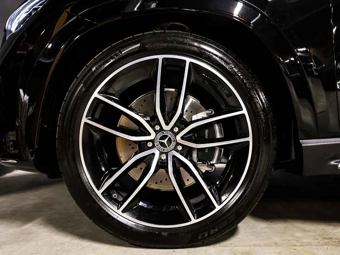 Luxury Car Rental Mercedes GLE 300 7 Seats - AF Group