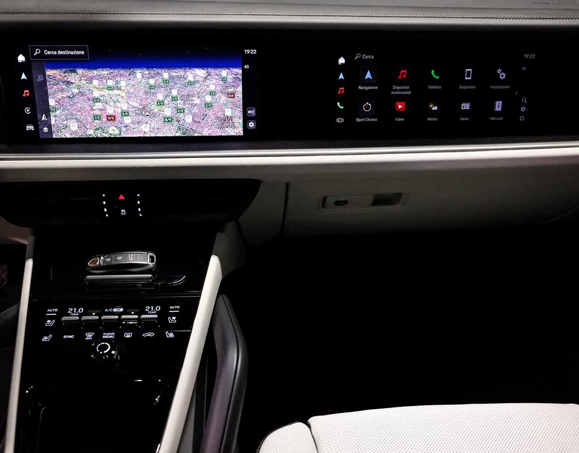 Luxury Car Rental Porsche Cayenne E-Hybrid Coupè - AF Group
