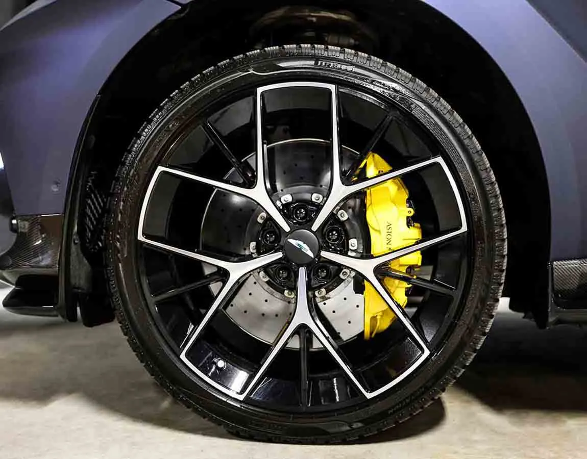 Luxury Car Rental Aston Martin DBX 707 - AF Group