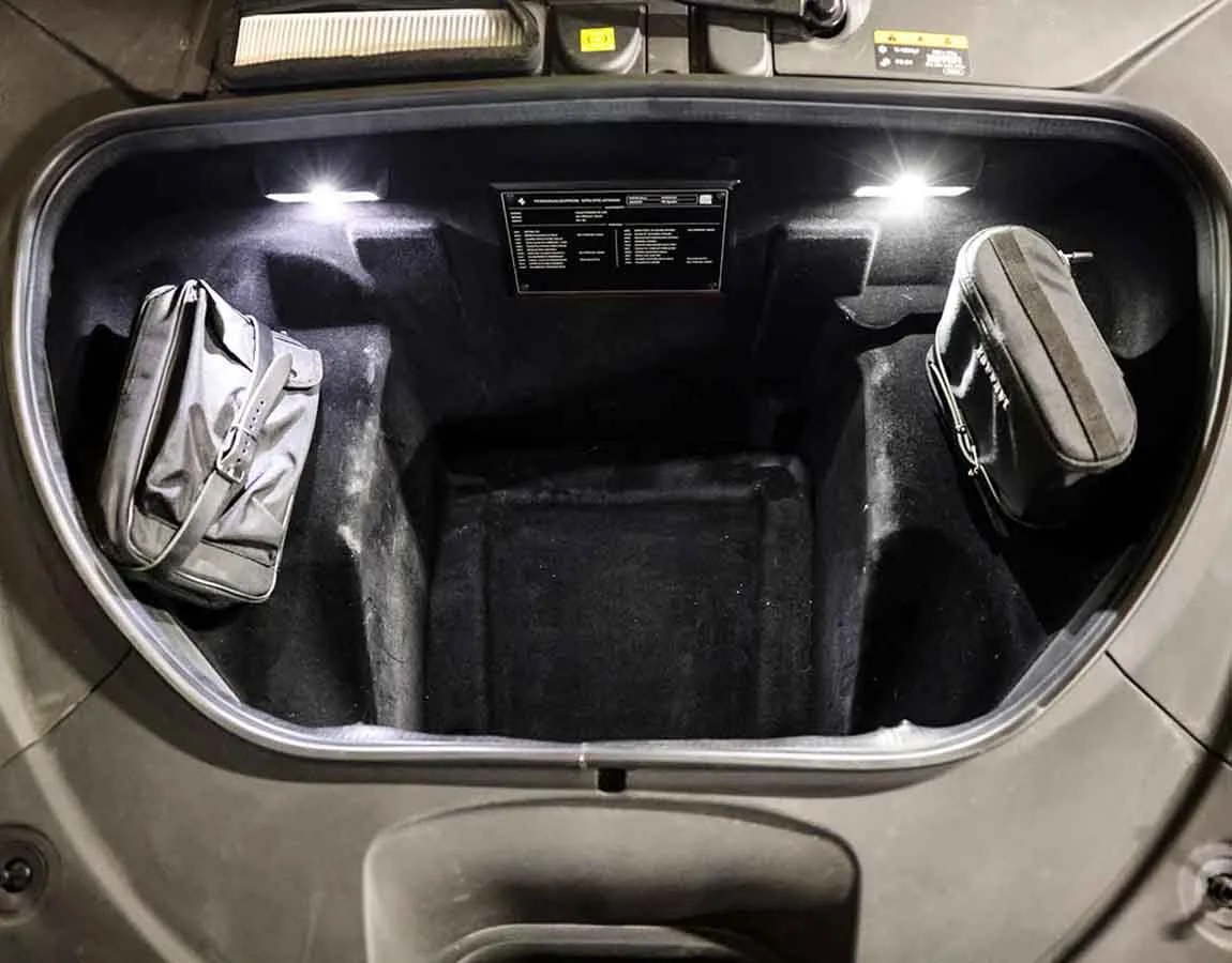 Luxury Car Rental Ferrari F8 Spider - AF Group