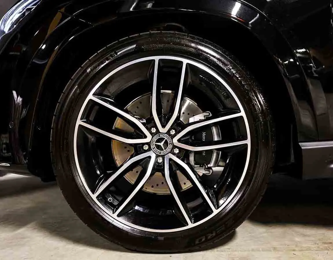 Luxury Car Rental Mercedes GLE 300 d 4Matic - AF Group