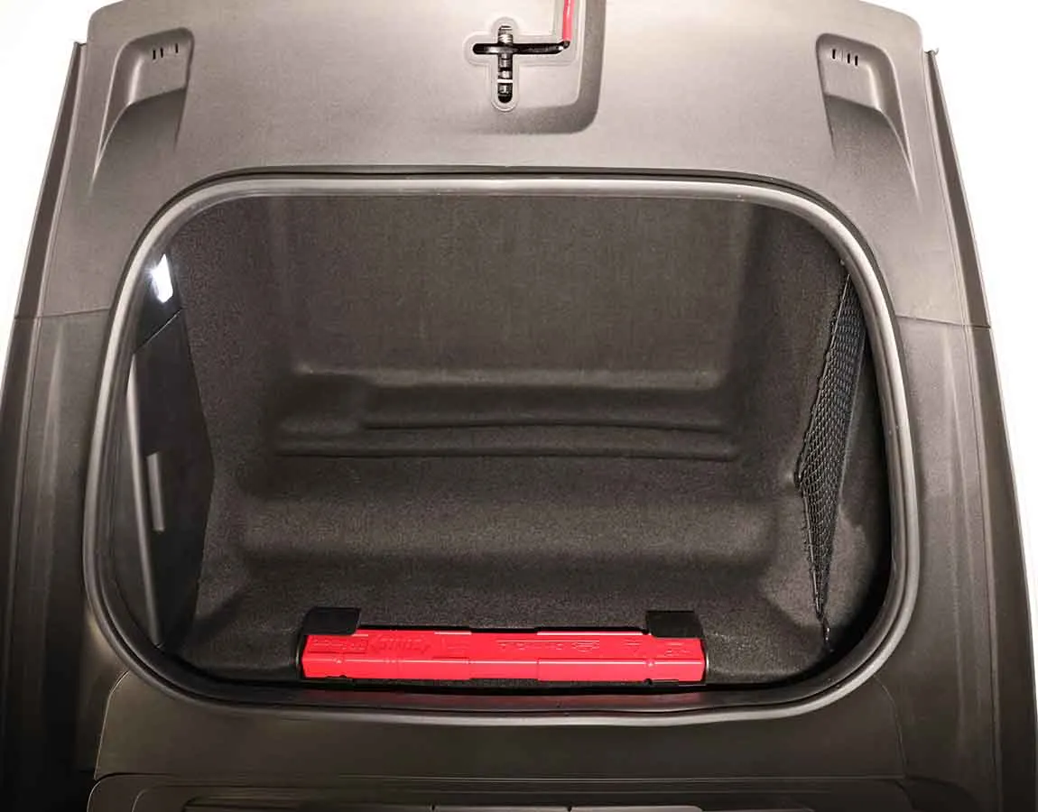 Luxury Car Rental Porsche 911 Carrera 4 GTS Cabrio - AF Group