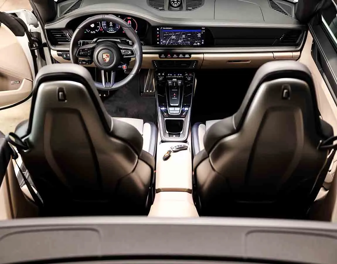 Luxury Car Rental Porsche 911 Carrera 4 GTS Cabrio - AF Group