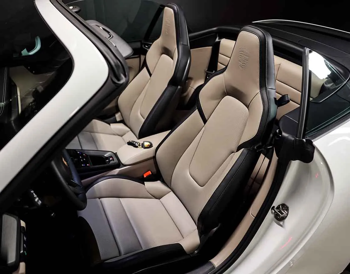 Luxury Car Rental Porsche 911 Carrera 4 GTS Cabrio - AF Group