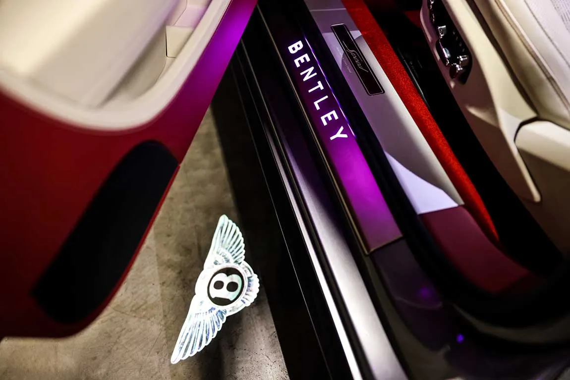 Luxury Car Rental Bentley Continental GTC Hybrid - AF Group
