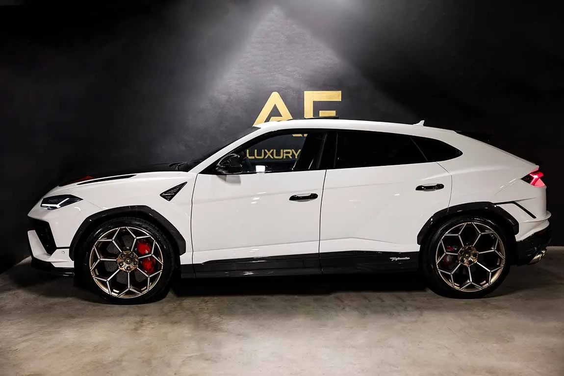 Luxury Car Rental Lamborghini Urus Performante - AF Group