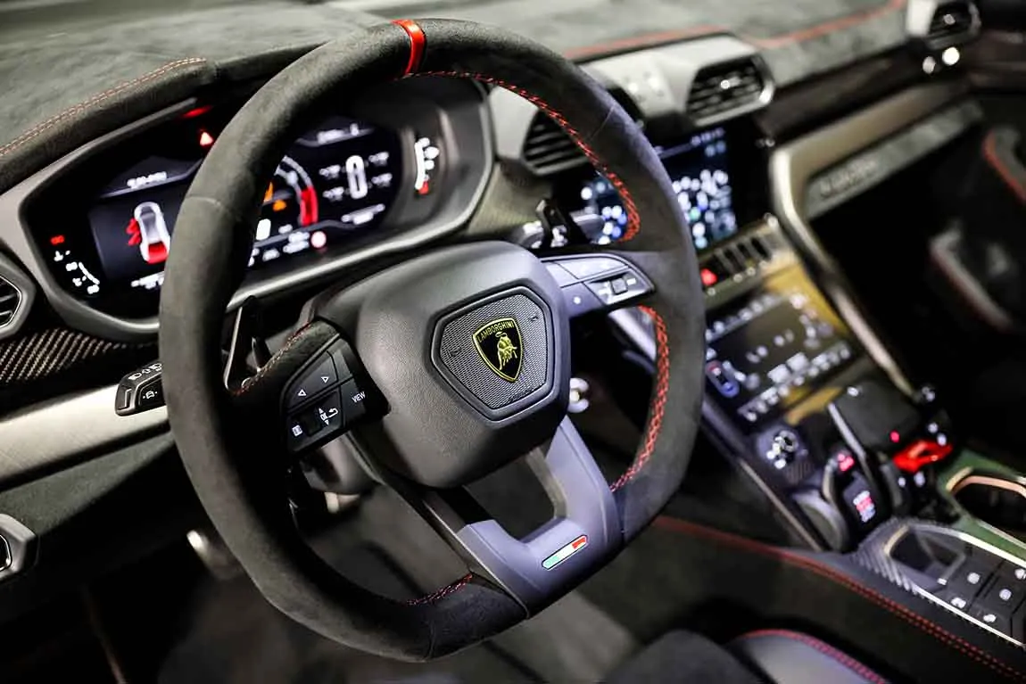 Luxury Car Rental Lamborghini Urus Performante - AF Group